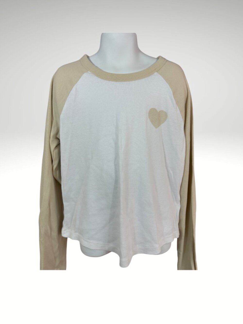 Old Navy Neutral Preppy Heart Raglan Girls XL 14-16 Long Sleeve Top (SKU: 210G)
